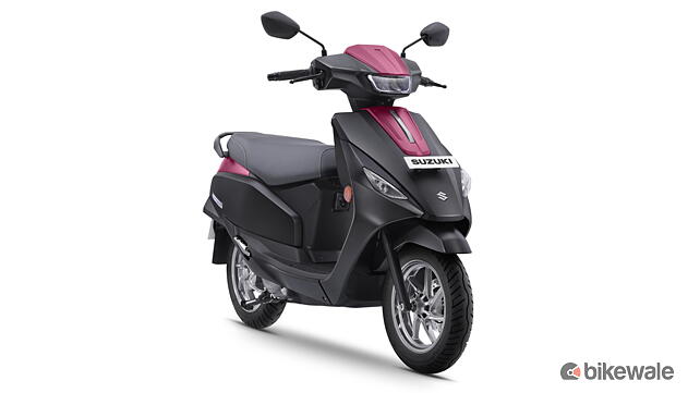 Suzuki E Access Right Front Three Quarter