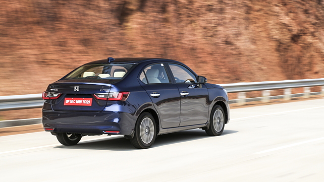 Honda Amaze Right Front Three Quarter Honda Amaze Right Front Three Quarter