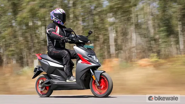Simple One Models 2025 Simple One electric scooter: First Ride Review - BikeWale