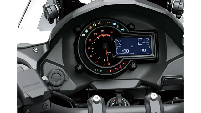 Kawasaki Versys 1100 TFT / Instrument Cluster Kawasaki Versys 1100 TFT / Instrument Cluster