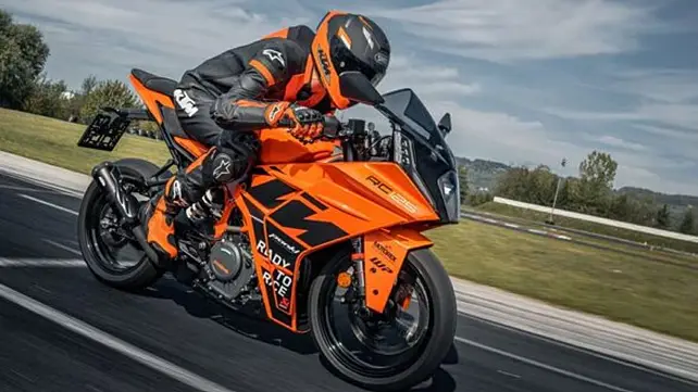 KTM 160 Duke, RC 160 to be launched in India soon KTM 160 Duke, RC 160 to be launched in India soon