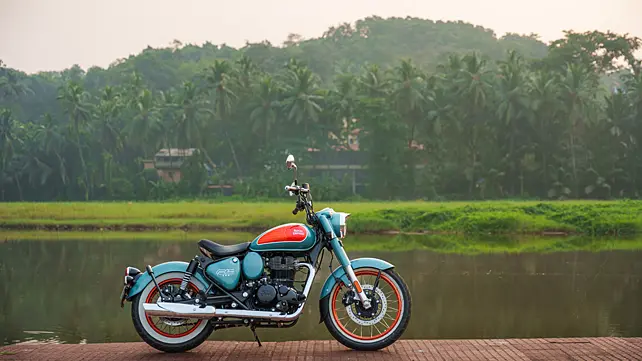 Royal Enfield Goan Classic 350 Right Side View Royal Enfield Goan Classic 350 Right Side View