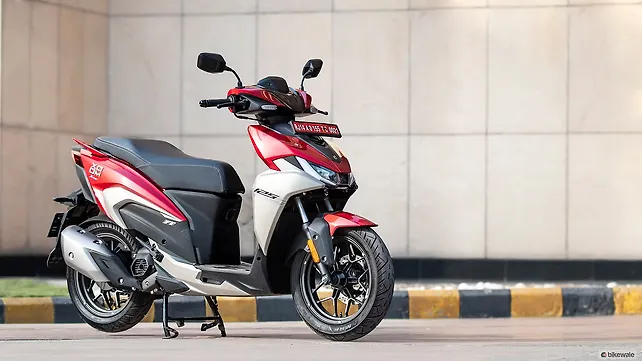 Hero Xoom 125: Review Image Gallery - BikeWale