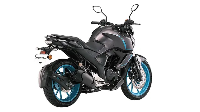 Yamaha FZ S Hybrid Right Side View Yamaha FZ S Hybrid Right Side View