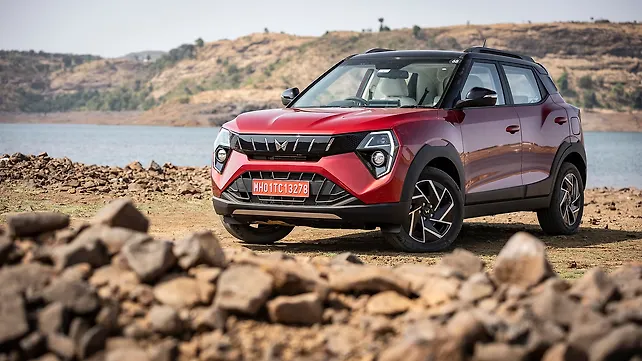 Mahindra XUV 3XO Left Front Three Quarter Mahindra XUV 3XO Left Front Three Quarter
