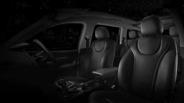 Mahindra XUV700 Front Row Seats Mahindra XUV700 Front Row Seats