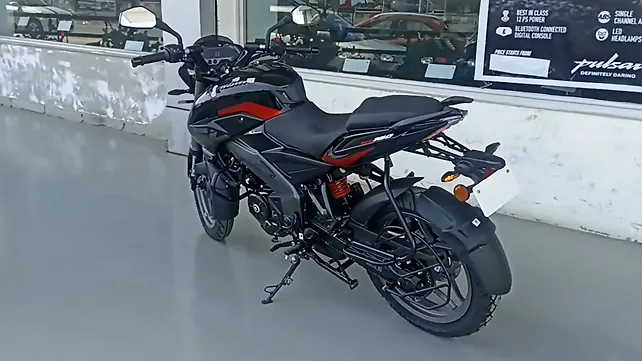 2025 Bajaj Pulsar NS160 Starts Reaching Dealerships 