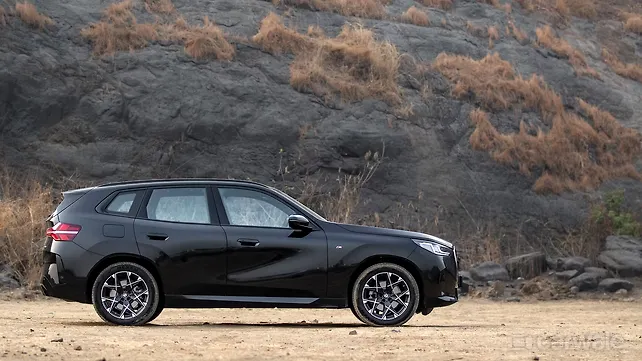BMW X3 Right Side View