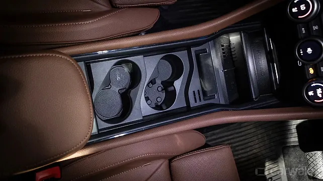 Skoda Kodiaq Center Console/Centre Console Storage Skoda Kodiaq Center Console/Centre Console Storage