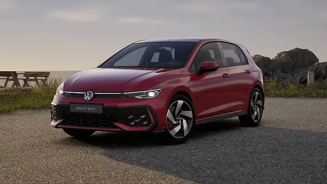 लॉन्च से पहले सामने आए Volkswagen Golf GTI के रंग विकल्प! लॉन्च से पहले सामने आए Volkswagen Golf GTI के रंग विकल्प!