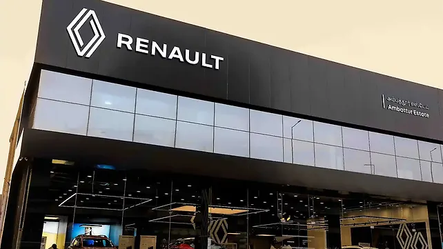Renault Not Looking at a Premium Showroom Approach for Future Range Renault Not Looking at a Premium Showroom Approach for Future Range