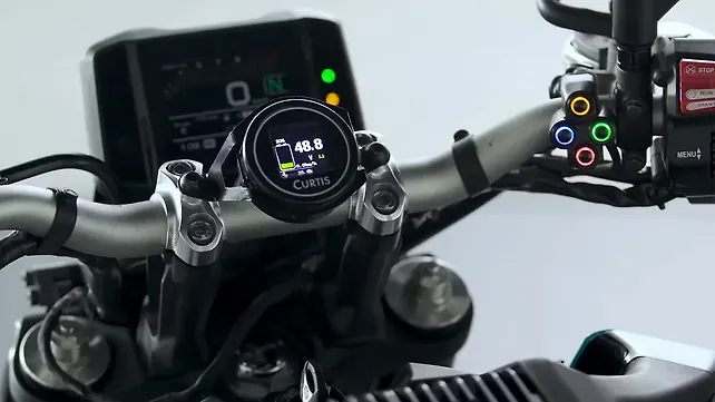 Yamaha MT-09 TFT / Instrument Cluster