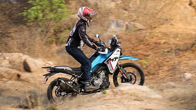 CFMoto 450 MT Right Side View CFMoto 450 MT Right Side View