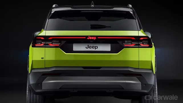 Jm Compass Rear Side Global-spec Jeep Compass Unveiled: Now in Pictures - CarWale