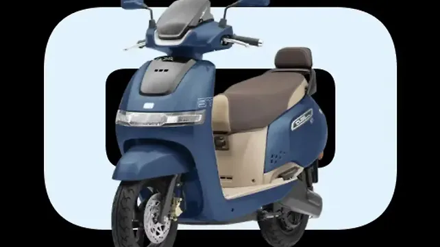 TVS iQube Left Front Three Quarter TVS iQube Left Front Three Quarter