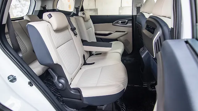 Kia Carens Clavis Rear Seats Kia Carens Clavis Rear Seats