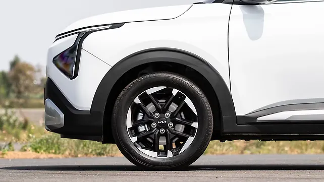 Kia Carens Clavis Wheel Kia Carens Clavis Wheel