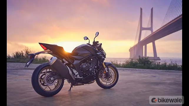 Honda CB1000 Hornet Right Rear Three Quarter