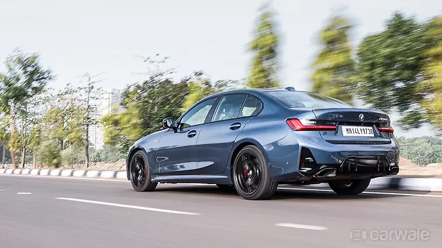 BMW M340i Left Rear Three Quarter