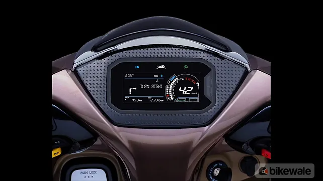 TVS Jupiter 125 TFT / Instrument Cluster