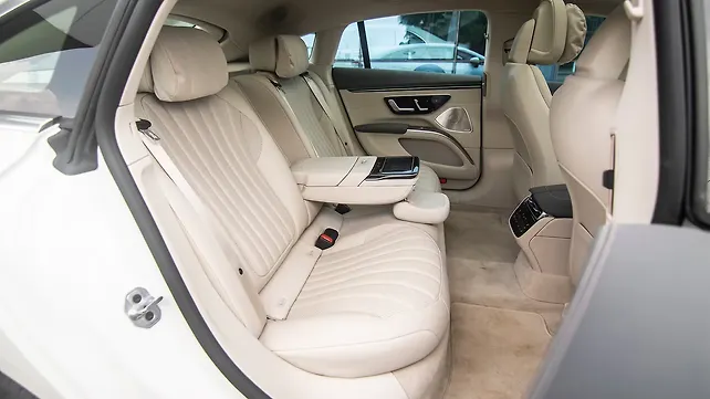 Mercedes-Benz EQS Rear Seats Mercedes-Benz EQS Rear Seats