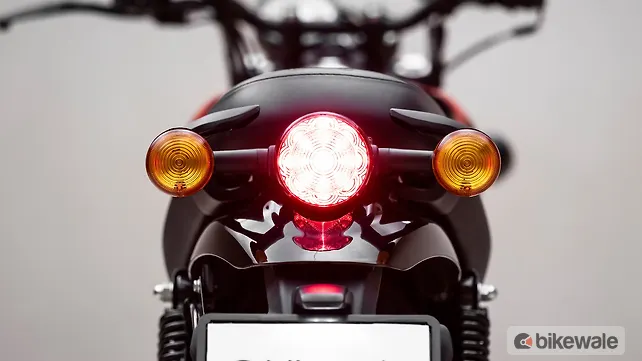 Royal Enfield Hunter 350 Right Side View