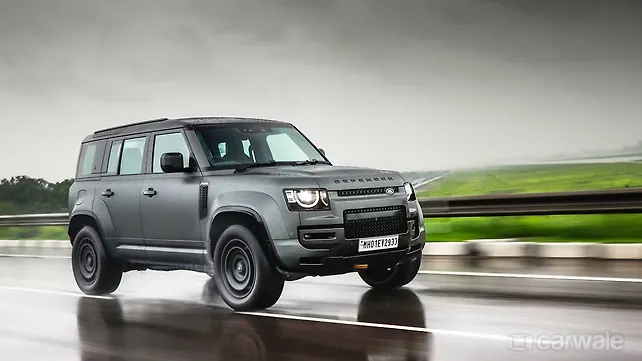 Land Rover Defender Right Front Three Quarter