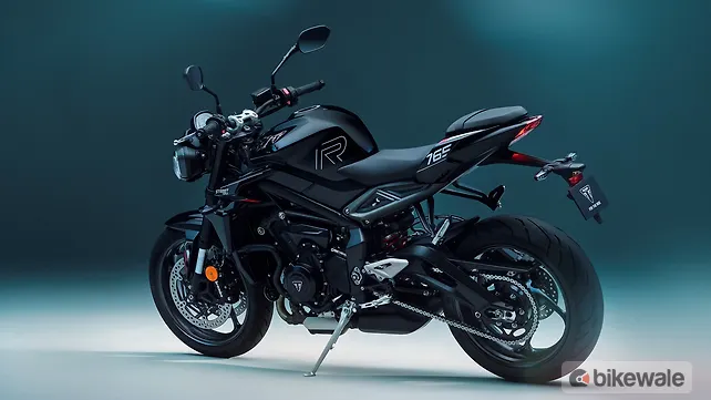 2026 Triumph Street Triple 765 R and RS Get New Colours in UK - BikeWale