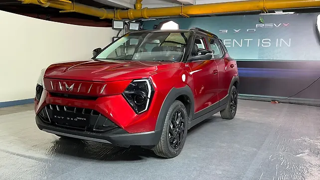 Mahindra XUV 3XO Gets New REVX Variants, Prices Start at Rs. 8.94 Lakh Mahindra XUV 3XO Gets New REVX Variants, Prices Start at Rs. 8.94 Lakh