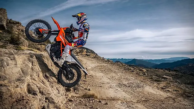 KTM Launches Global-spec Enduro R in India at Rs. 3.53 Lakh