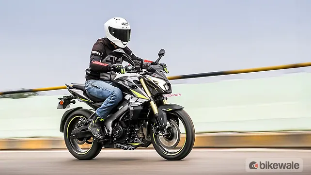 Bajaj Pulsar NS400Z Right Front Three Quarter Bajaj Pulsar NS400Z Right Front Three Quarter