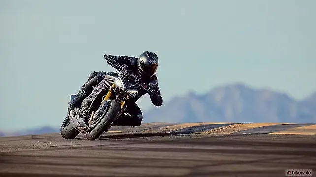 2025 Triumph Speed 1200 RS Launched: What is New? 2025 Triumph Speed 1200 RS Launched: What is New?