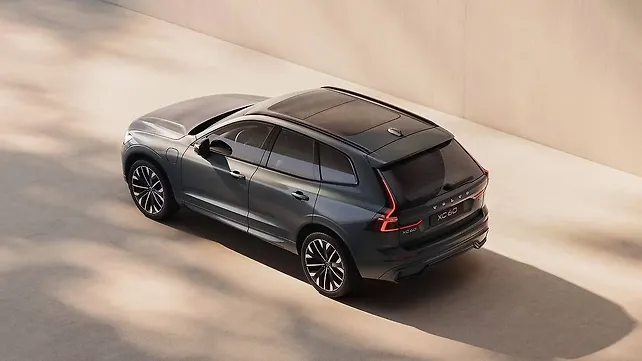 Volvo XC60 Left Rear Three Quarter Volvo XC60 Left Rear Three Quarter
