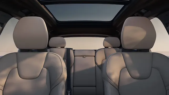Volvo XC60 facelift Front Row Seats Interior Front Row Seats