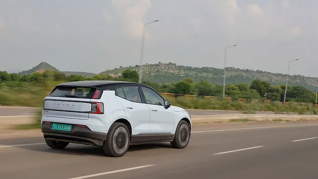 Volvo EX30 Right Rear Three Quarter