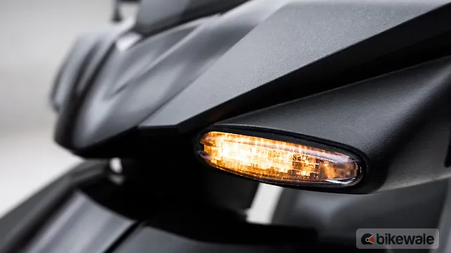 Hero Xoom 125 Right Front Three Quarter