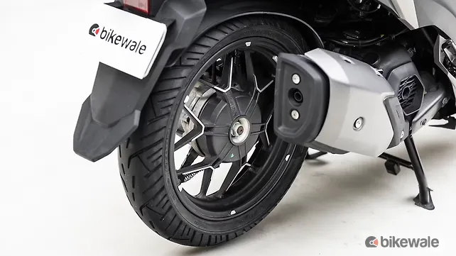 Hero Xoom 125 Right Front Three Quarter