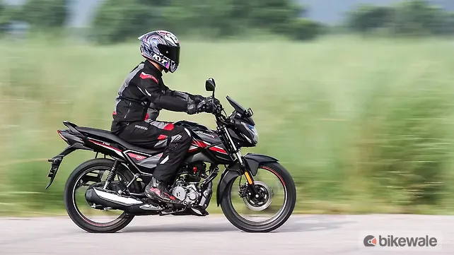 Hero Glamour X 125 Right Side View