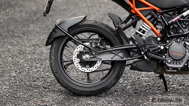 KTM 160 Duke: First Ride Review - BikeWale