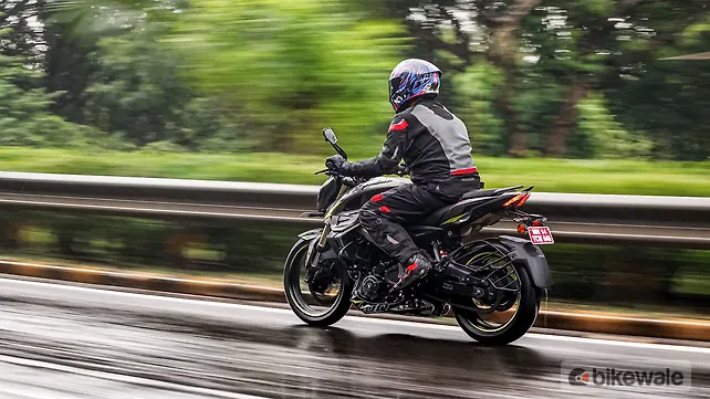 Bajaj Pulsar NS400Z Left Rear Three Quarter Bajaj Pulsar NS400Z Left Rear Three Quarter