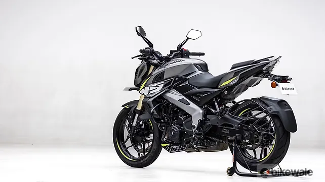 Bajaj Pulsar NS400Z Left Rear Three Quarter Bajaj Pulsar NS400Z Left Rear Three Quarter