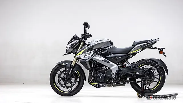 Bajaj Pulsar NS400Z Left Side View Bajaj Pulsar NS400Z Left Side View
