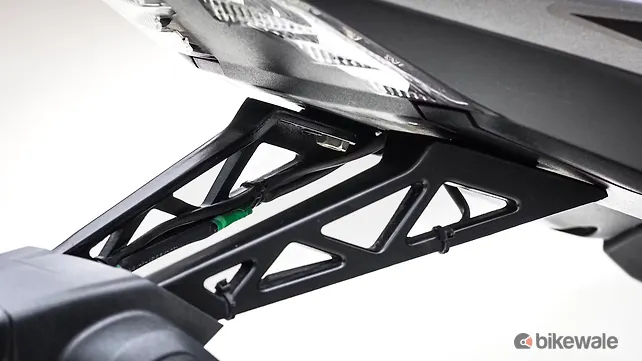 Bajaj Pulsar NS 400 Price - Mileage, Images, Colours | BikeWale