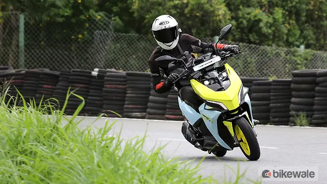 TVS Ntorq 150 Right Front Three Quarter