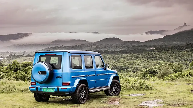 Mercedes-Benz G580 with EQ Technology Right Rear Three Quarter