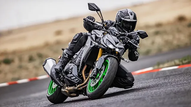 Kawasaki  Right Side View