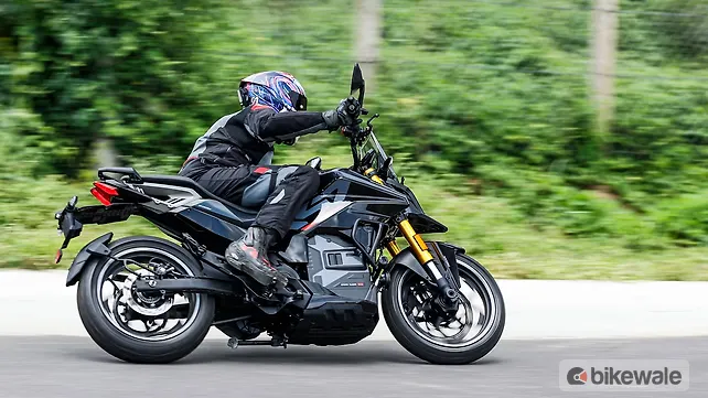 Ultraviolette X47 Crossover Cornering