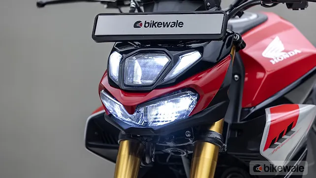 Honda CB 125 Hornet Left Front Three Quarter