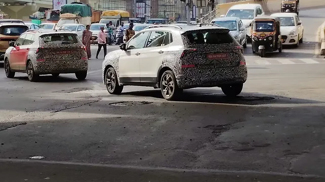 Skoda Kushaq Facelift Spotted Again, Reveals New Alloy Wheel Design Skoda Kushaq Facelift Spotted Again, Reveals New Alloy Wheel Design