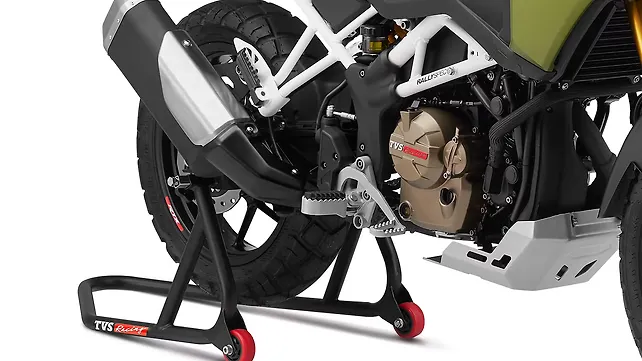 TVS Apache RTX Right Side View TVS Apache RTX Right Side View